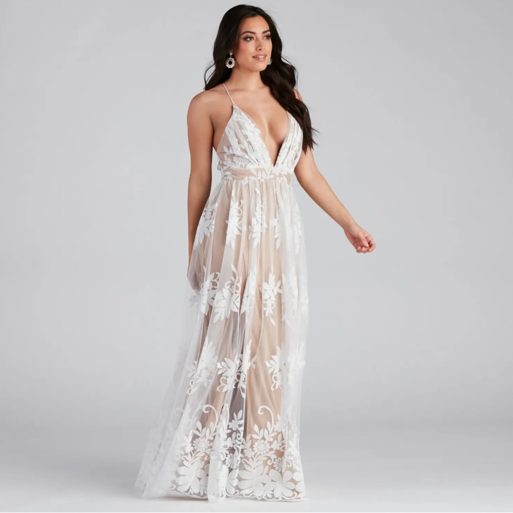 NWT - Windsor - Morgan Formal Flocked Velvet Dress - NEVER WORN